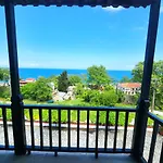 Hotel Yalla Chorefto - & Fun