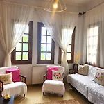 Yalla Chorefto - & Fun Hotel Chorefton