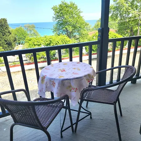 Otel Yalla Chorefto - & Fun 2*