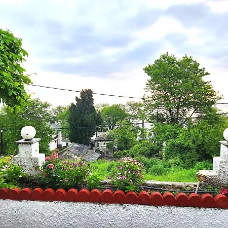 Yalla Chorefto - & Fun Otel 2*