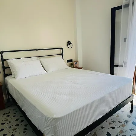 Yalla Chorefto - & Fun