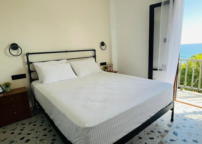 Yalla Chorefto - & Fun