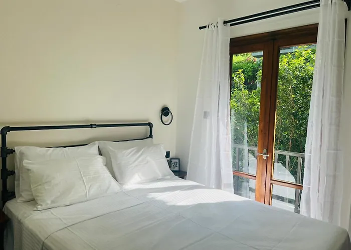 Yalla Chorefto - & Fun Hotell Chorefton