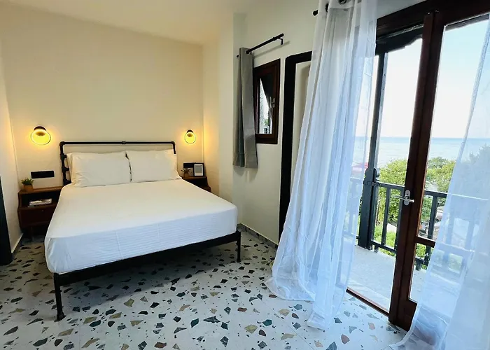 Yalla Chorefto - & Fun