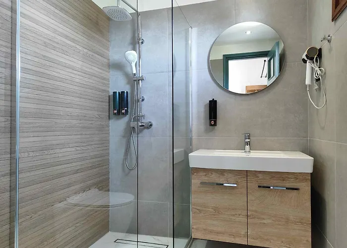 Yalla Chorefto - & Fun 2* Chorefton