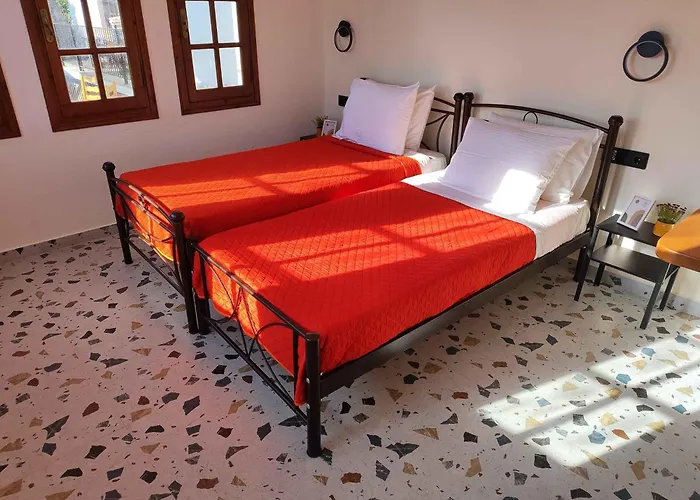 Yalla Chorefto - & Fun